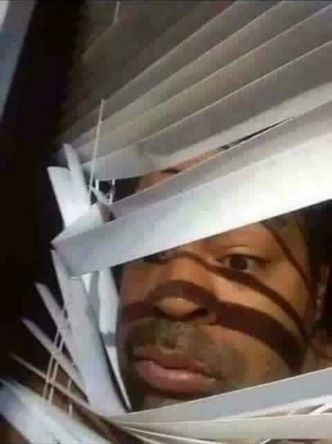 Me watching my bestfriend ignore my call from her bedroom window