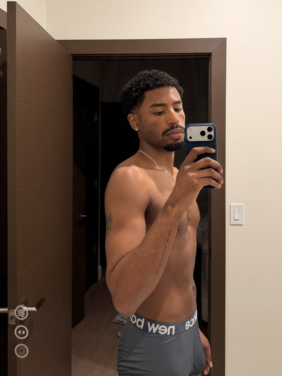 ٰ (@theluiswayy) on Twitter photo 