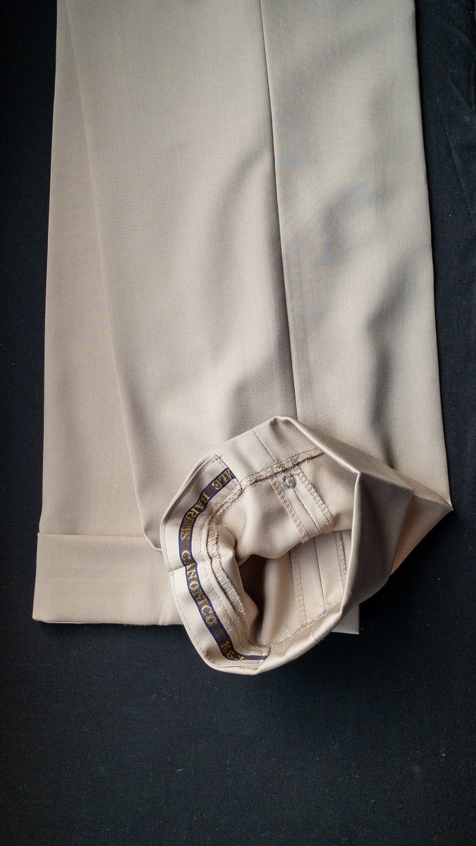 Fibonacci_JP's tweet image. newsを更新しました！

トラウザーズの靴ずれ
fibonacci.tokyo.jp/?p=15132

#墨田区 #鐘ヶ淵 #フィボナッチ紳士洋品店 #オーダースーツ