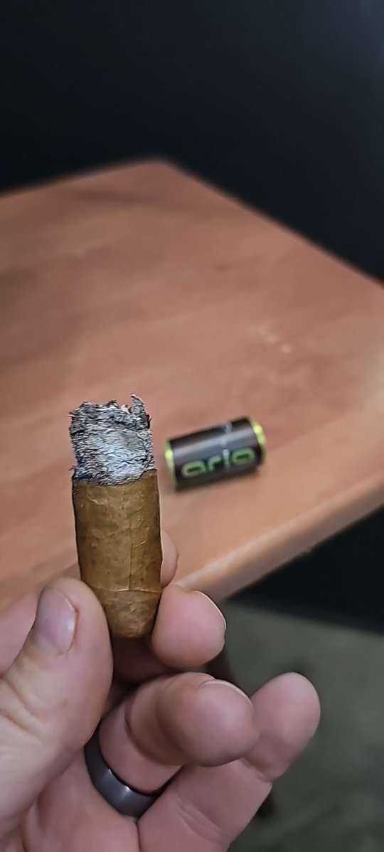 <a href="/yyoeliza/">Aria exclusives</a>