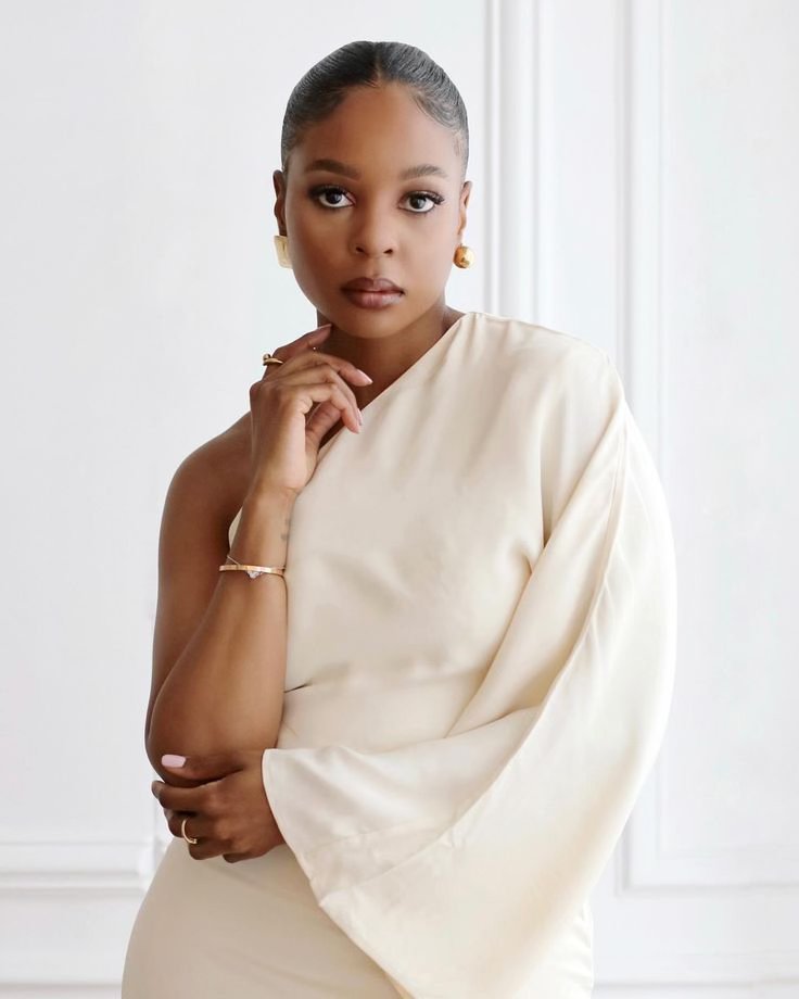 aovmz's tweet image. The positive difference you make when present is what creates a lasting impression. If you want your absence to be felt, make your presence noticed, impressionable, and felt. QED. #presence #PresenceMatters #PresenceOverPerformance #PresenceOverPerfection