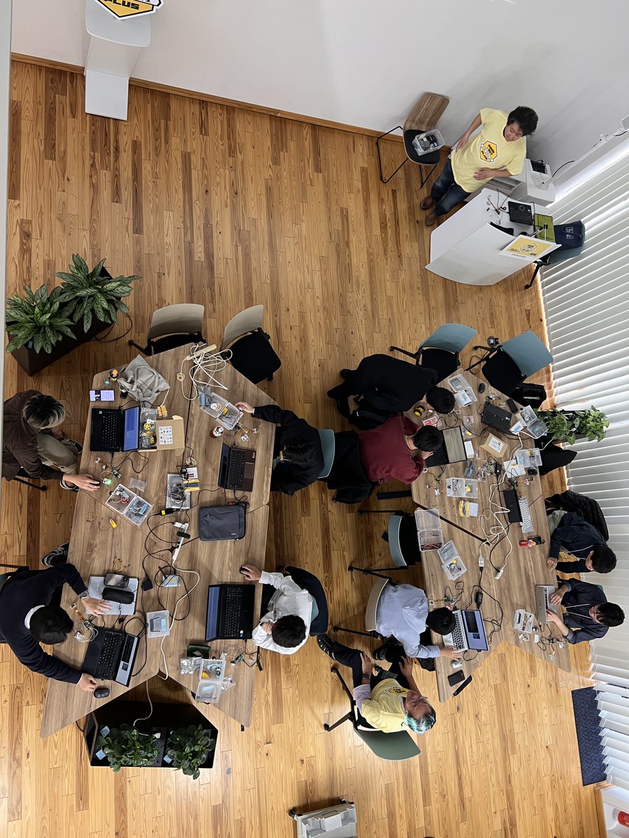 WebIoTmakers's tweet image. 【愛媛】DAY2
ハンズオン の模様

#webiotmakers 
#メイカーズチャレンジ 
#chirimen 
#愛媛