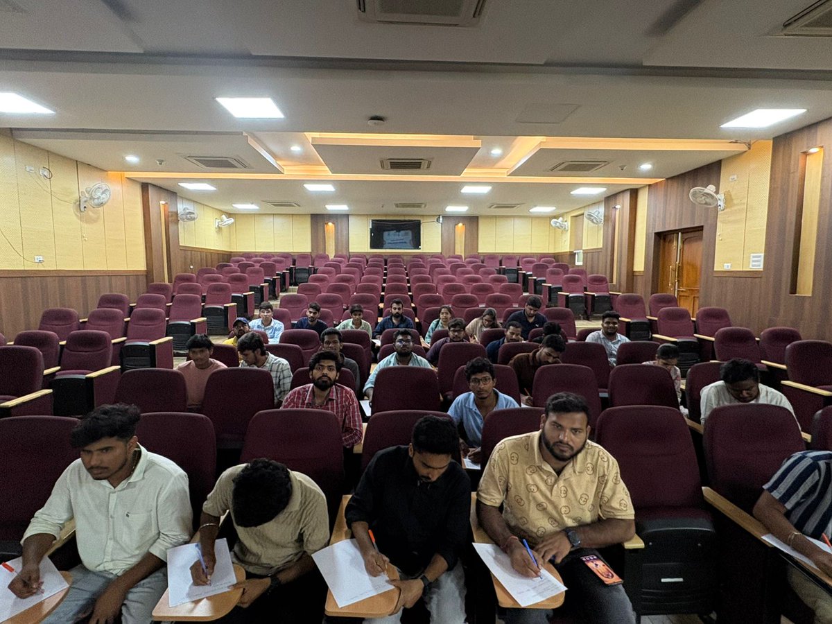 NIT Warangal observed Janjatiya Gaurav Diwas and the ongoing celebrations marking the 150th birth anniversary of Bhagwan Birsa Munda. 
#NITWarangal
#NITW
#JanjatiyaGauravDiwas #BhagwanBirsaMunda #TribalCommunities #Culture <a href="/EduMinOfIndia/">Ministry of Education</a>