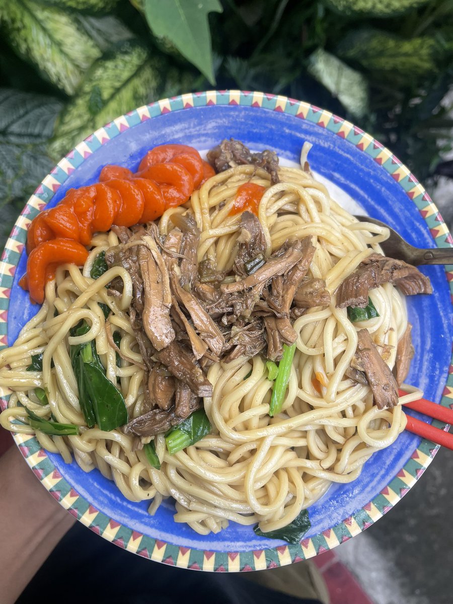 coffebit's tweet image. Hari Minggu M-nya Mie Ayam