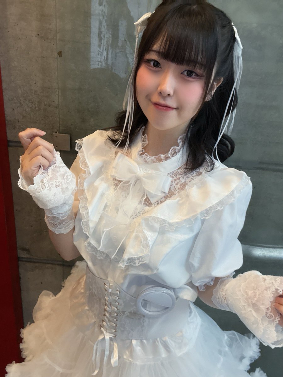 スタッフライブもう少しでOPEN致します❣️
今日は真っ白❣️かわいいです❣️お時間ある方は是非ニコバー大宮にお越しください✨️(ᐡ ̥_  ̫ _ ̥ᐡ)