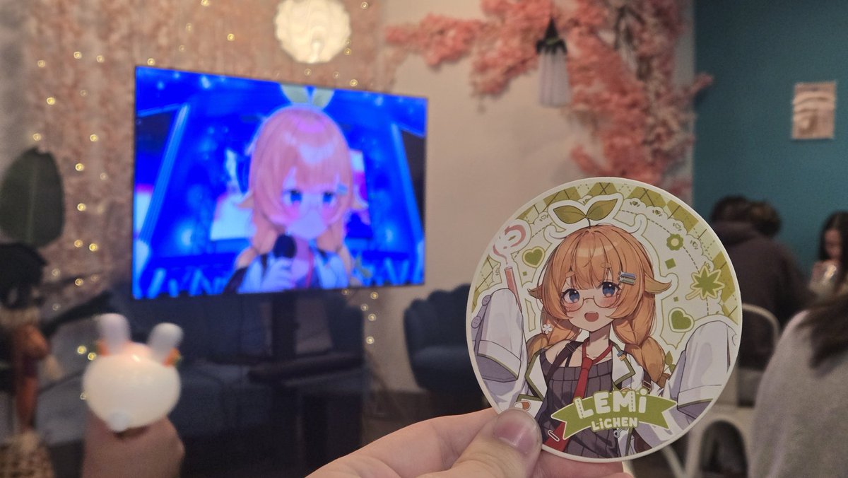 Austin2600's tweet photo. I've known this Vtuber for a whole day and I'm already locked tf in.
Having a chill time tonight at Tasting The Stars :3
#LemiLive #Snailbert https://t.co/nJ6BdT8Vm5