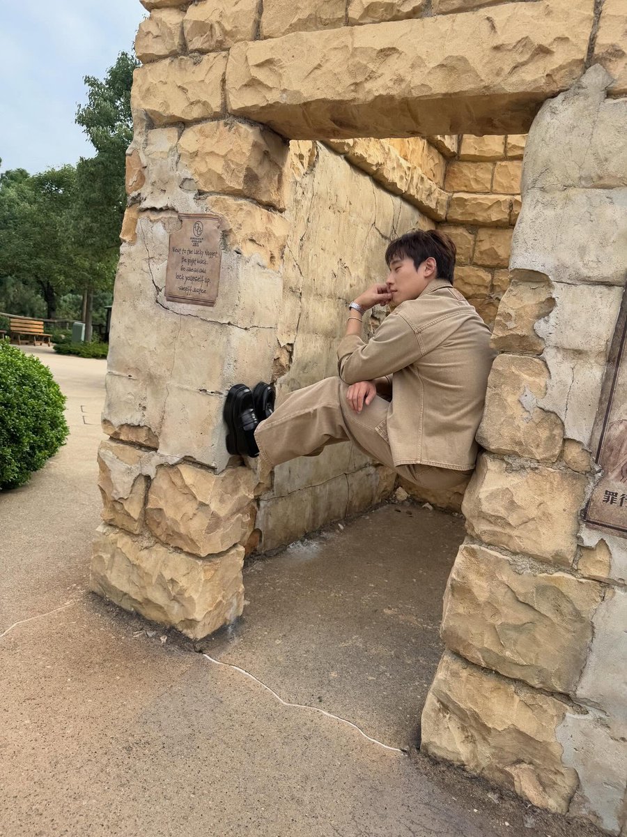 cheolk__'s tweet photo. 오빠가 이런거 올릴때마다 5살 아들내미 노는거 보는 것마냥 헛웃음 나옴 https://t.co/uQd0Ga8KiU