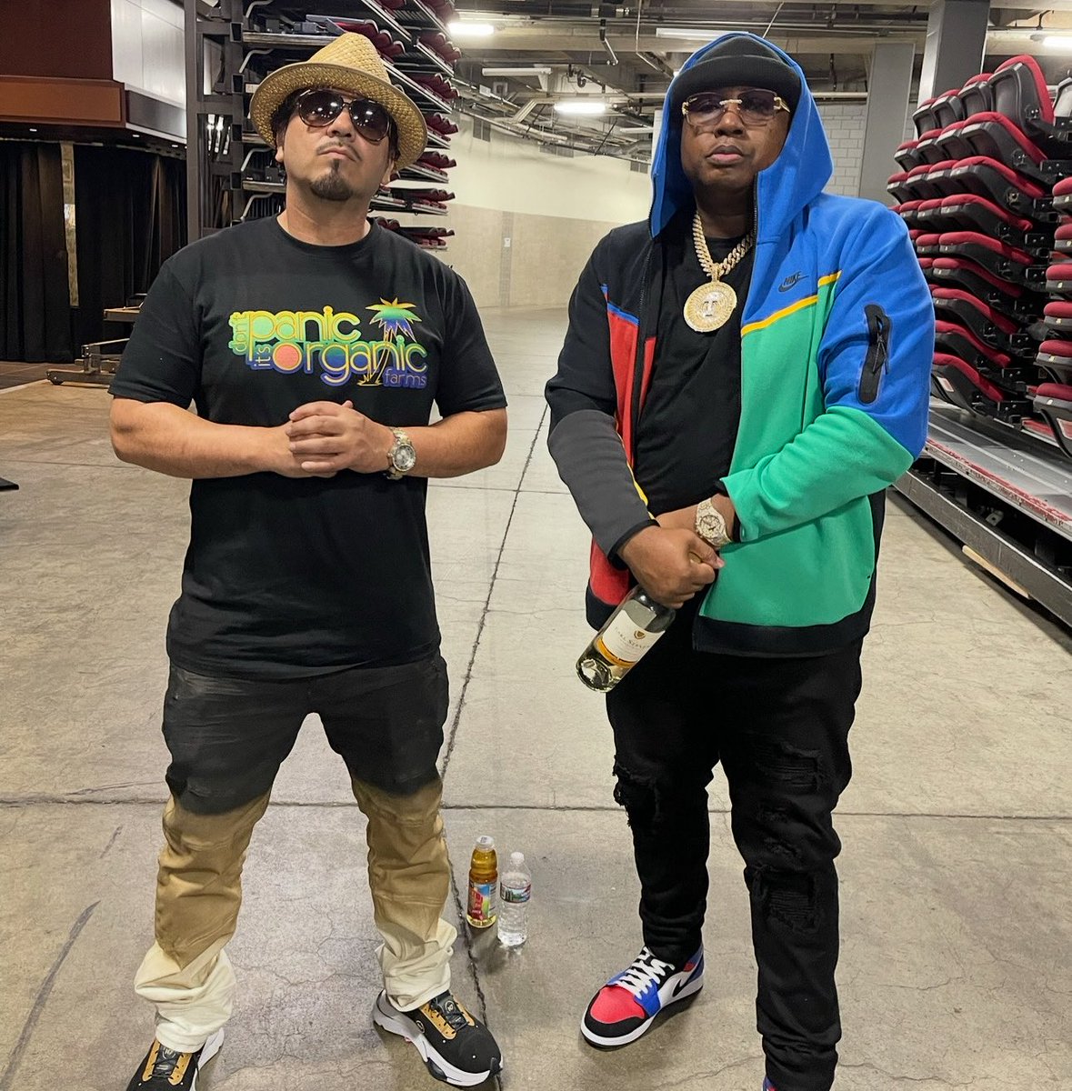 BabyBash's tweet image. Happy Birthday Yo My V Town Brother E40 definitely a Goat in the game.. and another Bash Fact  me and 40 had PE together in High school   He was a senior i was a sophomore! All Hoopers class