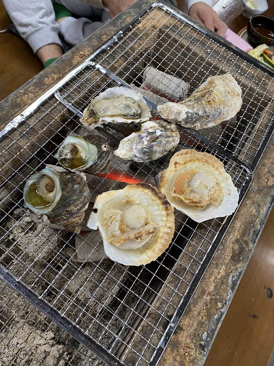 king42433701's tweet photo. さーて食うぞー😄 https://t.co/b0AJX46H5A