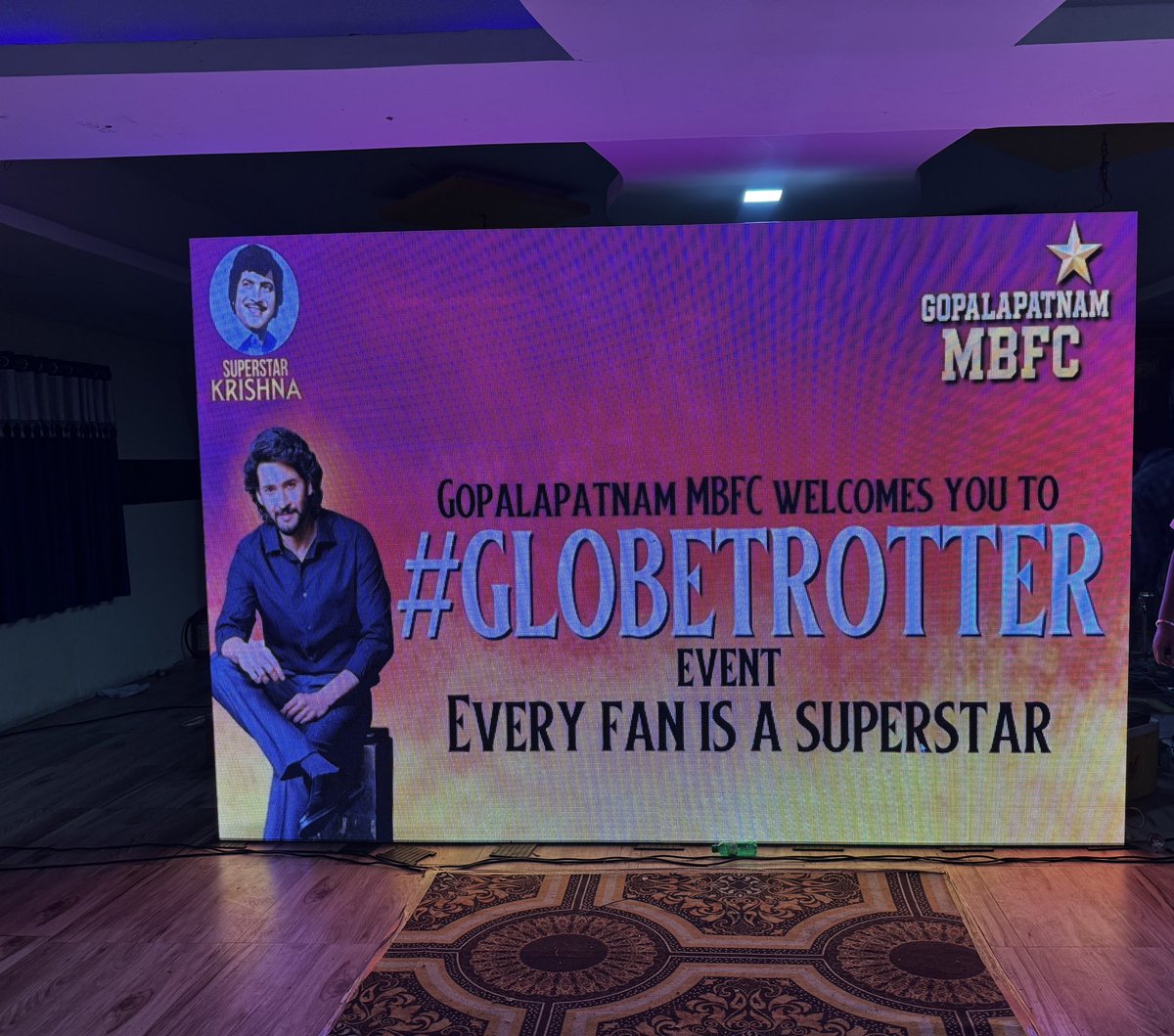 gopalpatnammbfc's tweet photo. Every Fan Proved: EVERY FAN IS A SUPERSTAR!🔥🙏🏻

#Varanasi #GlobeTrotter #MaheshBabu𓃵 https://t.co/B0SlSE04HR