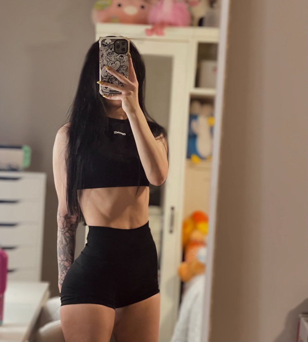 KyleeCarterrr's tweet image. 🤍