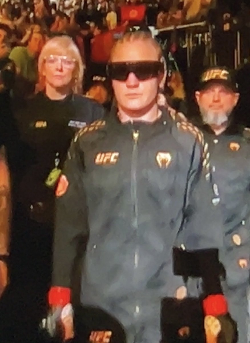 Colts_Lab's tweet image. My main goal is to blow up and act like I don’t no nobody