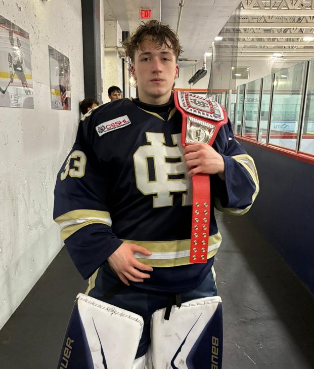 chacalgary's tweet image. Colton Lutz was the elastic man, making some highlight-reel saves to stake his U17 Preps to a 3-1 W over STAR Academy! #earnednotgiven #calgaryhockey #csshl