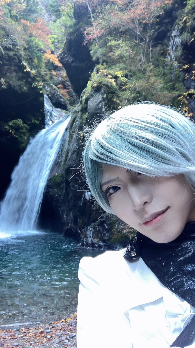 徳島にロケに来てます！
特別な許可をもらって荘厳な滝で撮らせてもらいました！
(特別な許可いただいております)

#四季美谷温泉 
#那賀町