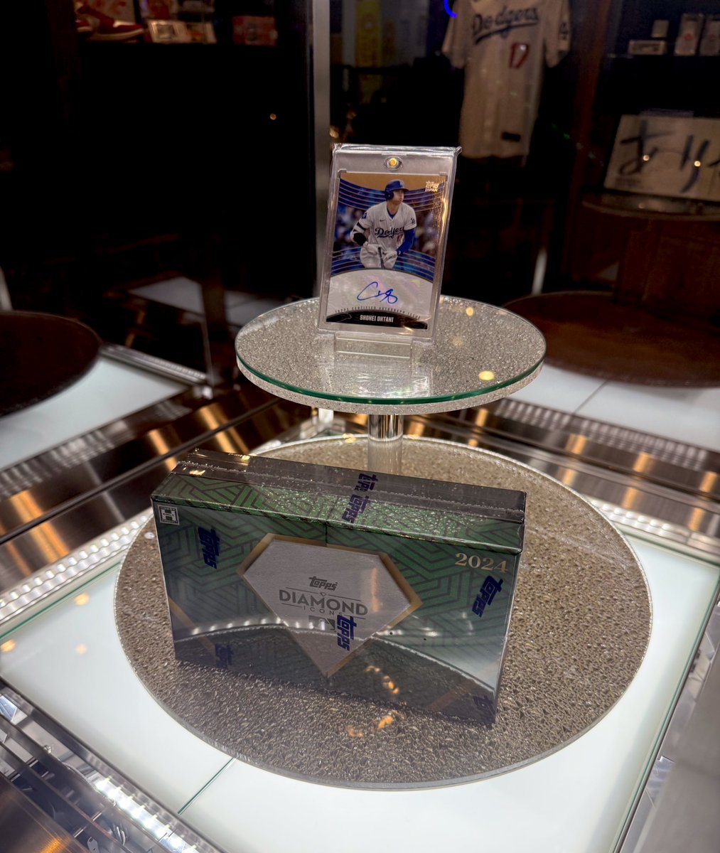 AuJAsportscards's tweet image. 11月16日日曜日
12:00〜20:00までの営業です💡

プレゼント企画沢山のご応募ありがとうございます🙇‍♂️皆様お気軽にご参加下さい🔥
引き続き宜しくお願い致します✨

【AuJA DREAM】オンラインガチャに封入するカードを少しだけチラッ👀
ドジャース大谷翔平選手AUTOやダイコン入ります🔥状態も凄く綺麗👍