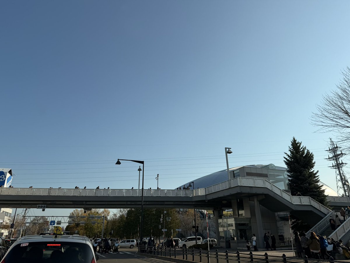 送迎させられてる