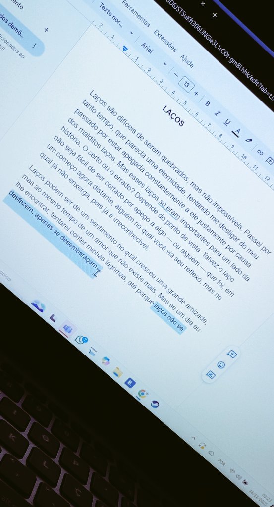 INX_WXY's tweet photo. "Laços não se desfazem, apenas se desembaraçam."~~ https://t.co/Y793mgQIkP
