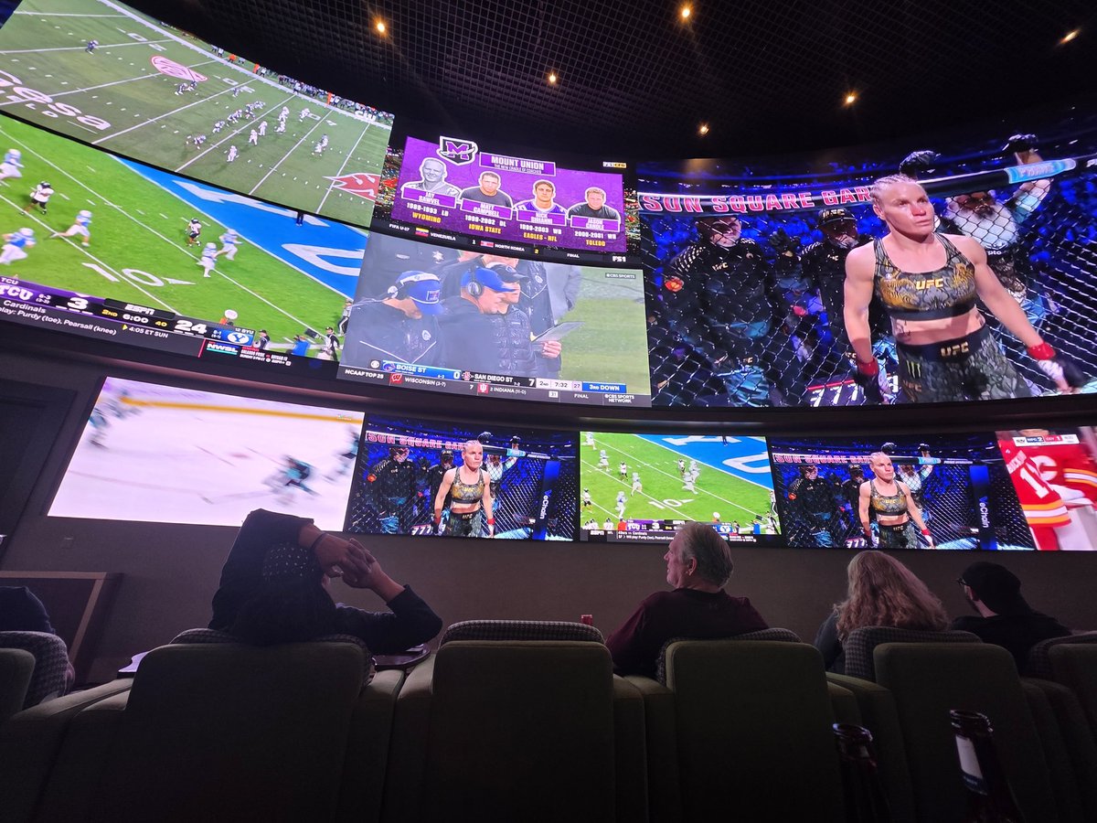 TheFalcon tweet media