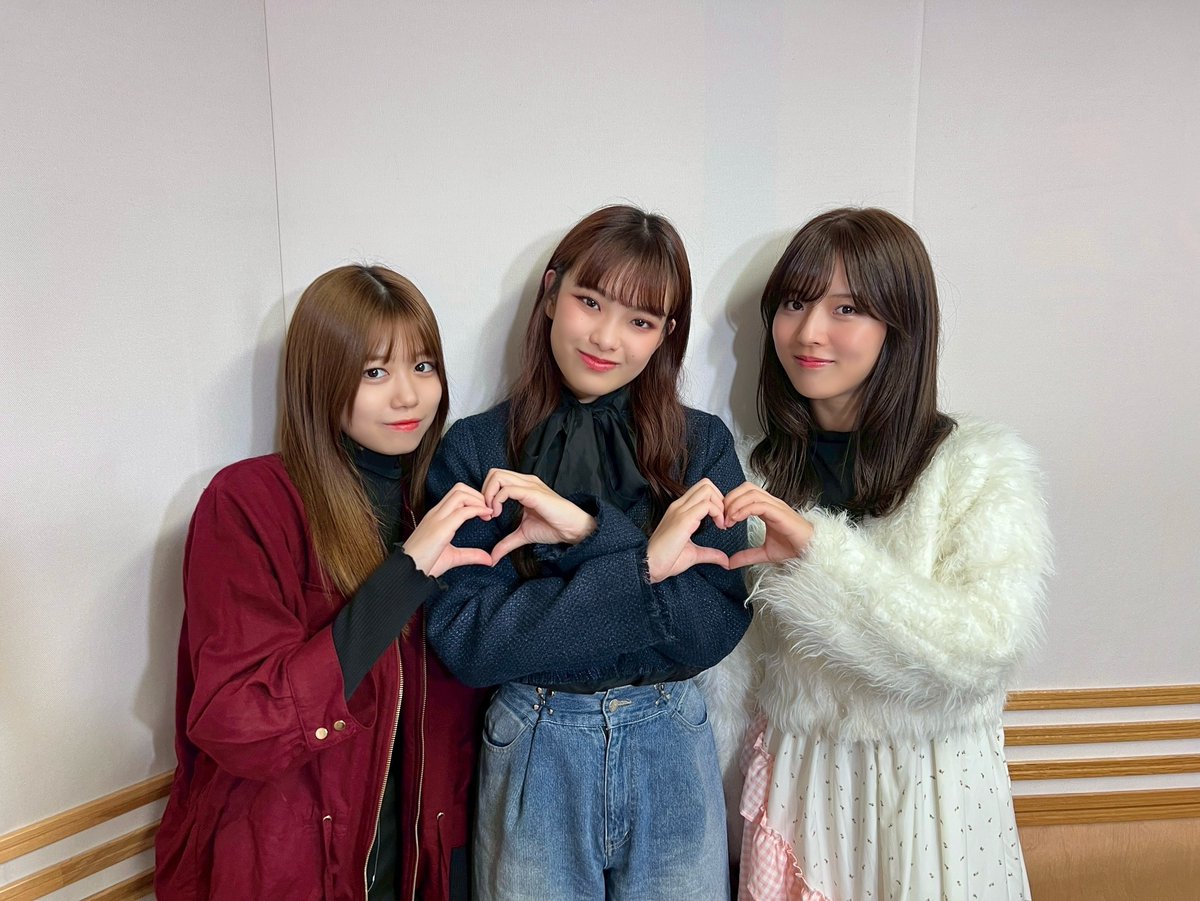 🌸 #櫻坂のさ 🌸／ ⏰この後 19：00～放送です📻⚡ 番組MCの #中嶋優月