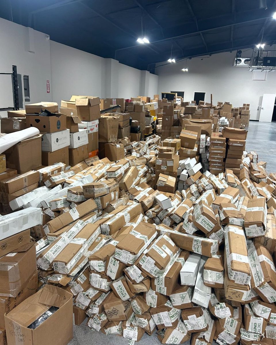 اليوم بشرح لكم اسرع طريقة فادتني في إنشاء مصدر دخل لي 

من التجارة الإلكترونية 

الطريقة هذه معتمدينها من 2022 والصدق مربحة جداً 

بسم الله نبدأ: 😍