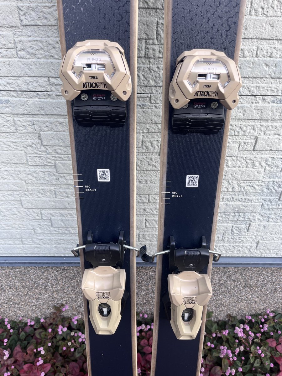 HEAD KORE 99 163cm ビンディングセット（取付済） HEAD ヘッド 25-26 KORE 88TI コア88Ti 板のみモデル 金具別売（セット