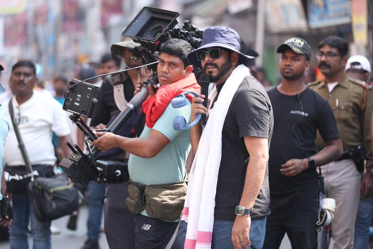 iamrajchoco's tweet image. তৈরী হন আসছে আবার প্রলয় ২ 🚨
#AbarProloy2 #animeshduttaisback