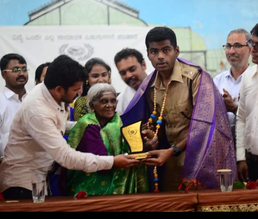 Deeply saddened by the passing of our nation’s revered environmentalist and Padma Shri awardee, Saalumarada Thimmakka amma, at the blessed age of 114.

Fondly known as the mother of more than thousands of trees that she nurtured &amp; planted, Thimmakka amma embodied a life of