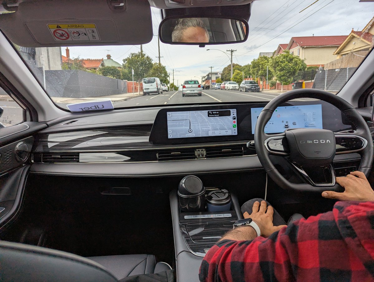Took an Uber which turned out to be an electric Omoda E5. Driver says he absolutely loves it and has done more than 35,000 km in 8 months trouble (and petrol) free. That's electric cars for you. Love hearing these stories.