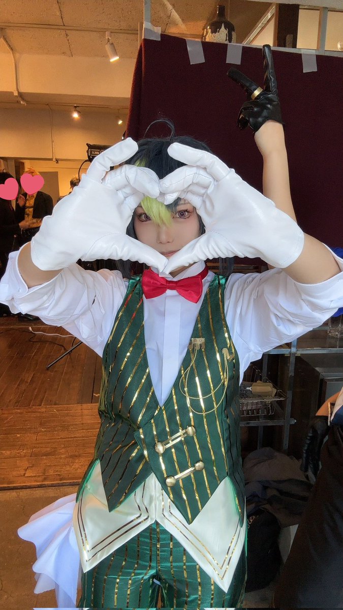 ⚠🌈🕒cosplay/💡
※パーツ不足
彩りとエンタメ性（服）と🦋ネクタイ型変声器を携えてきた😎
#1115_炎のHEROかふぇ