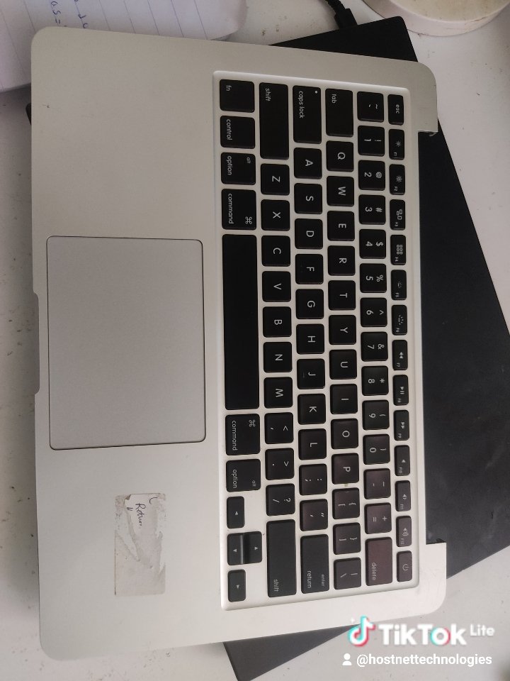 hostnetech's tweet image. We stock all MacBook parts all Pro models from 2017 A1706 /A1502 we sale genuine parts, repair, Trade-in, Service call us 0714201596
#Aoko #siaya #meaning #BabuOwino #Omwami