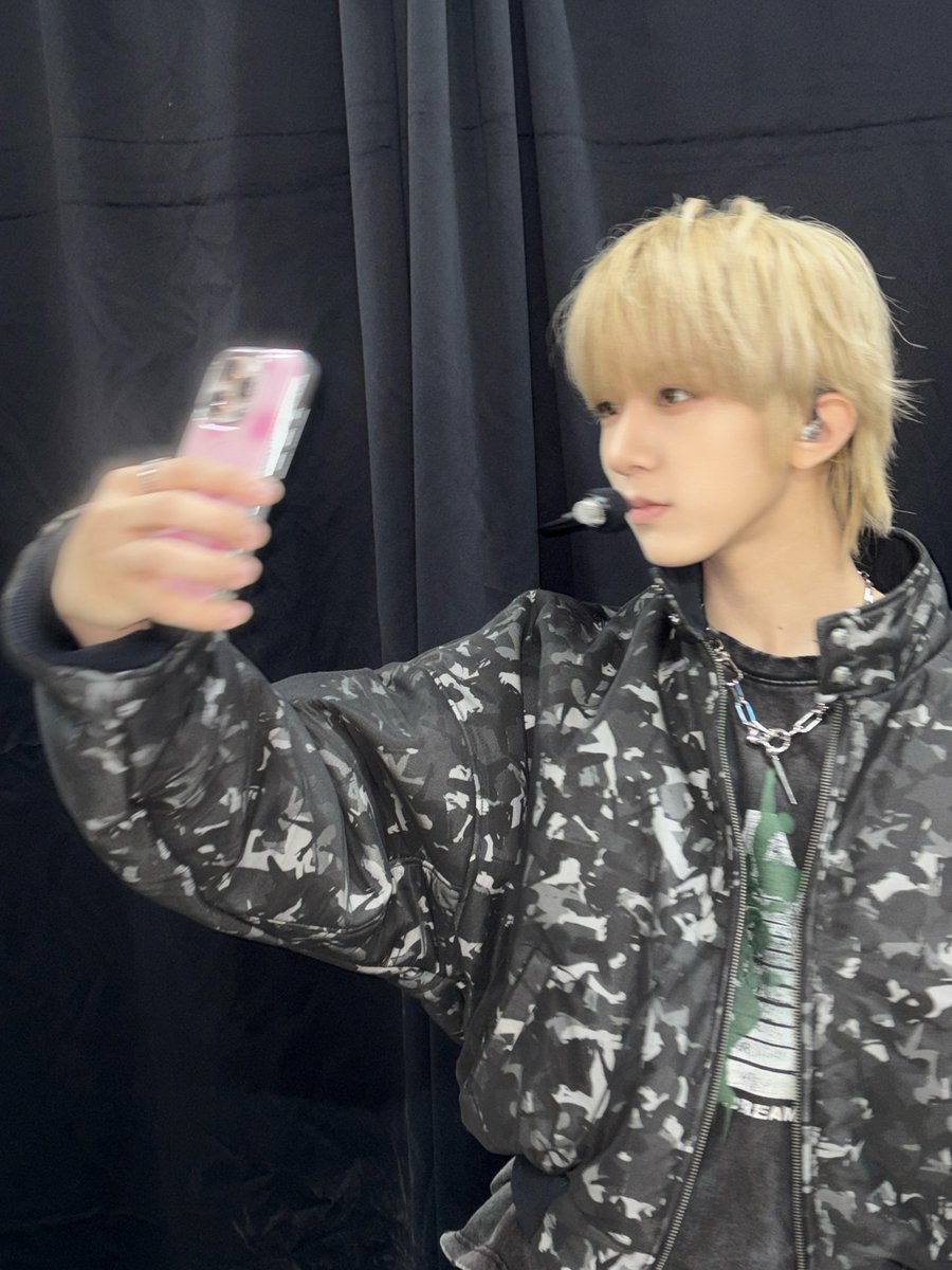 AHOF_official's tweet photo. #AHOF #아홉 
#DAISUKE #다이스케 https://t.co/c0rHhThDFB