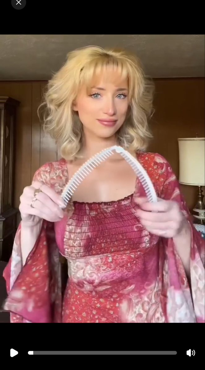 Whomever though bringing these asshole clips back was a good idea can go visit <a href="/DeathValleyNP/">Death Valley NP (faux)</a>.   Gen Z has discovered them. And I am NOT pleased. 😑