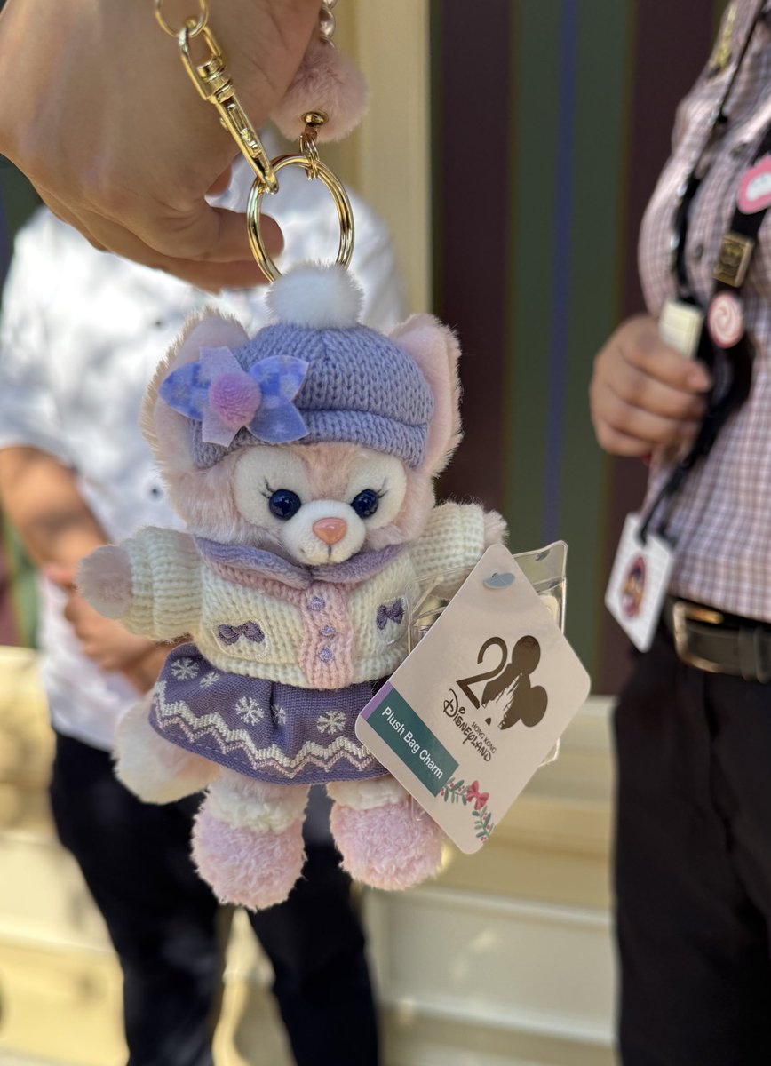 今日はリーナのキーチェーンが整理券販売されてたよ！ どんな商品が