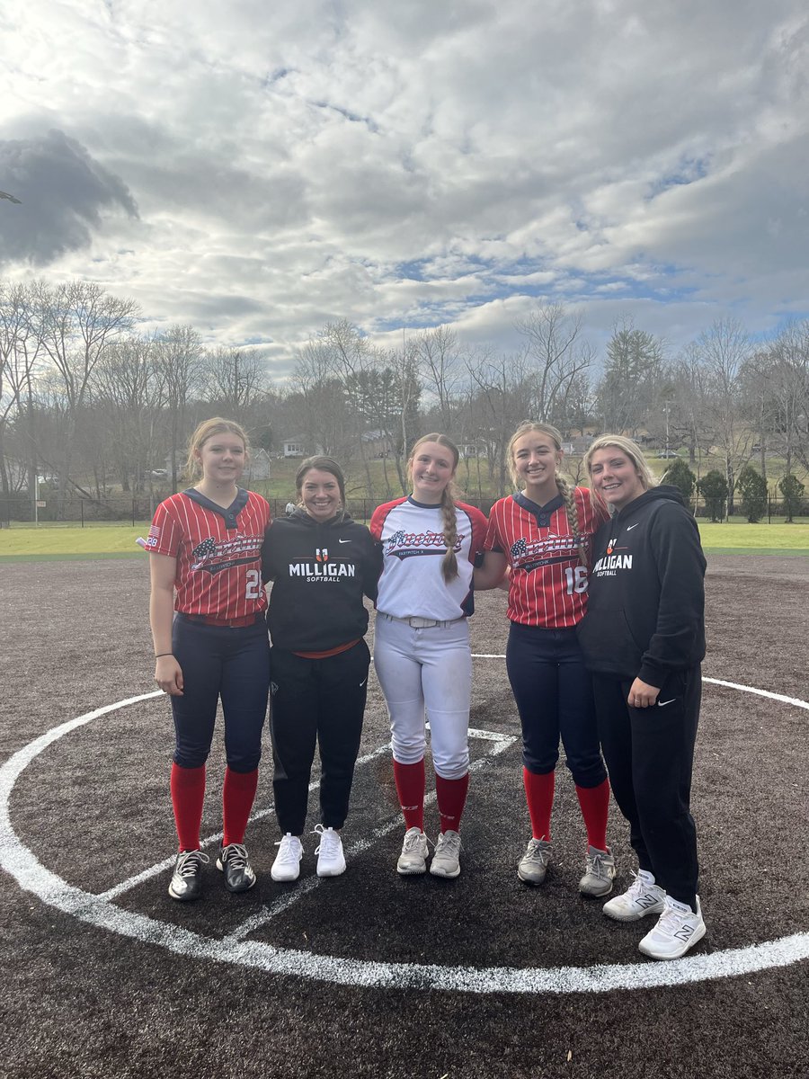 Zoey Blair tweet media