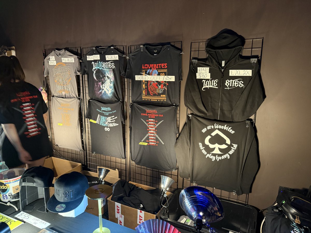 ME ♥️BITES
🇯🇵♠️

The Hollywood Vermont