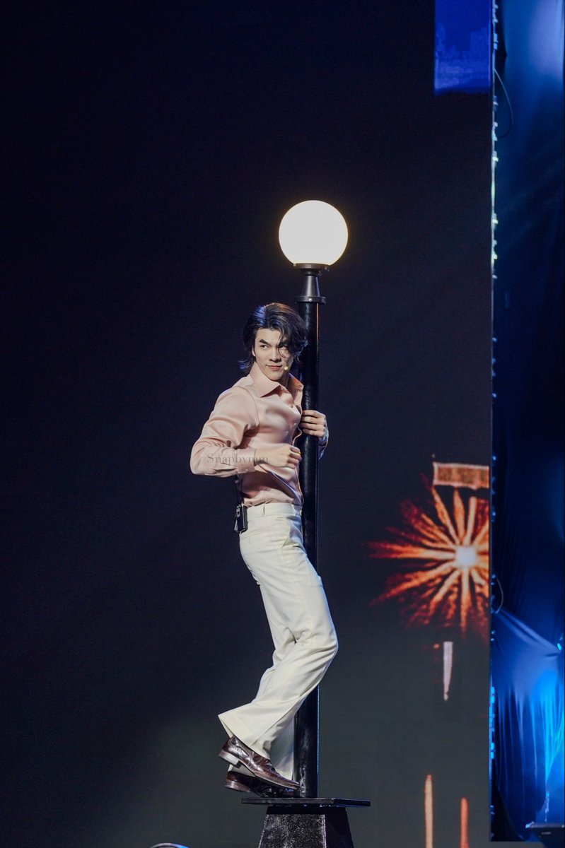 🕺🏻

#ShineBKKFancon
#MilePhakphum <a href="/milephakphum/">mile phakphum</a>