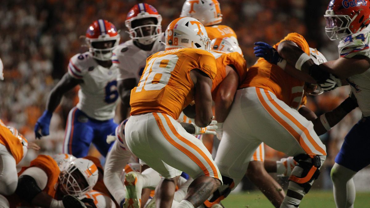 Kickoff time announced for Tennessee at Florida football game volswire.usatoday.com/story/sports/c…