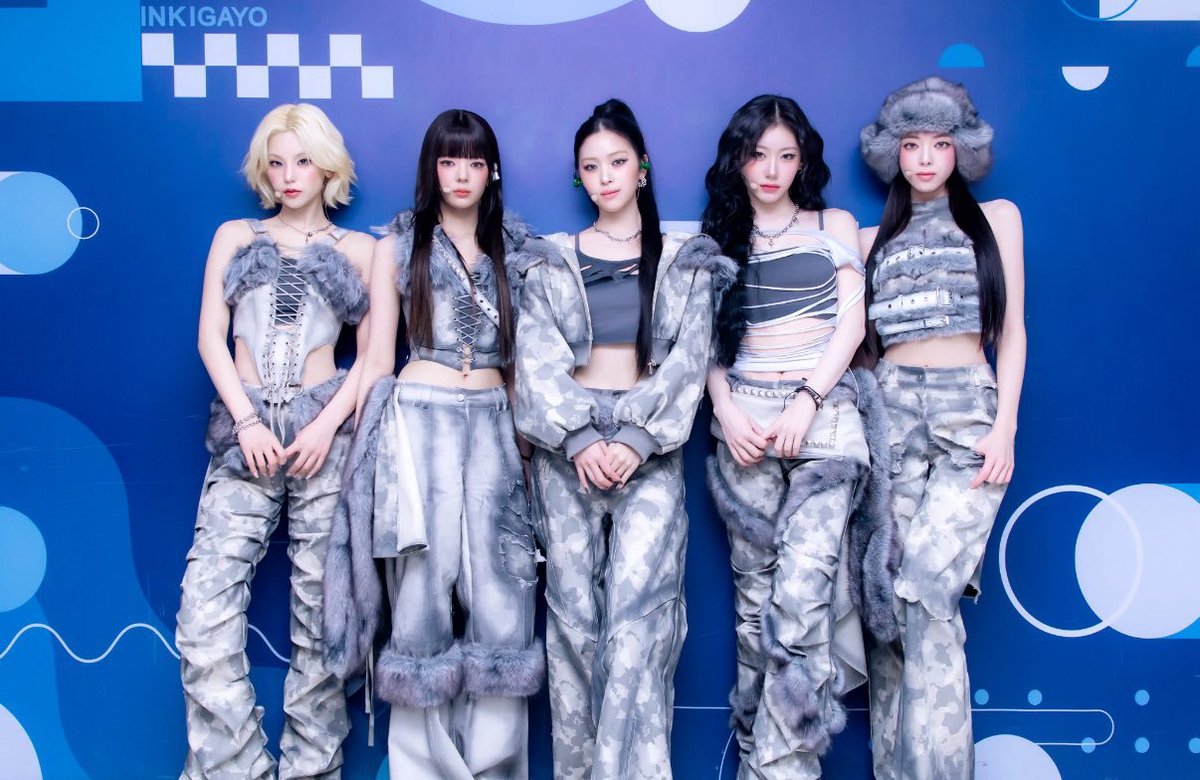 ITZY_WT's tweet image. [ITZY — MUSIC BANK Pre-Vote — FANCAST]

MIDZY, the Pre-Vote is now open on FANCAST! 💗

✅Vote under “[EP. 1272] KBS MUSIC BANK Pre-vote” and use your hearts wisely to support ITZY. ⭐

Join now ⬇️
📲 FANCAST App

Let’s get it, MIDZY! 💫

#ITZY #MIDZY