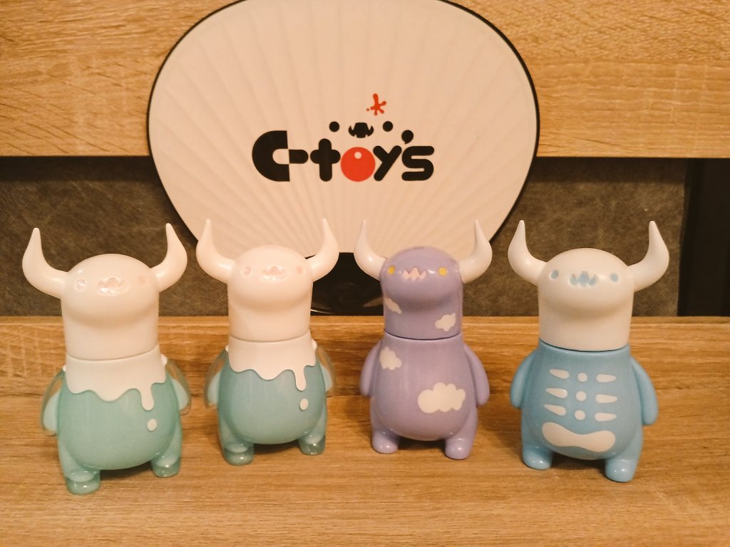 GNSANTA00's tweet photo. デザフェス戦利品⑤+通販
C-toysのちしまさんからいっぱいお迎えしました🙌
今回のオランジュショコラがオシャレでかなり気に入っております🟠🍫
そしてまさかの当日にお空ボーの新色でびっくりしました😆
#ctoys
#ちしまこうのすけ さん https://t.co/OgsxX502CU