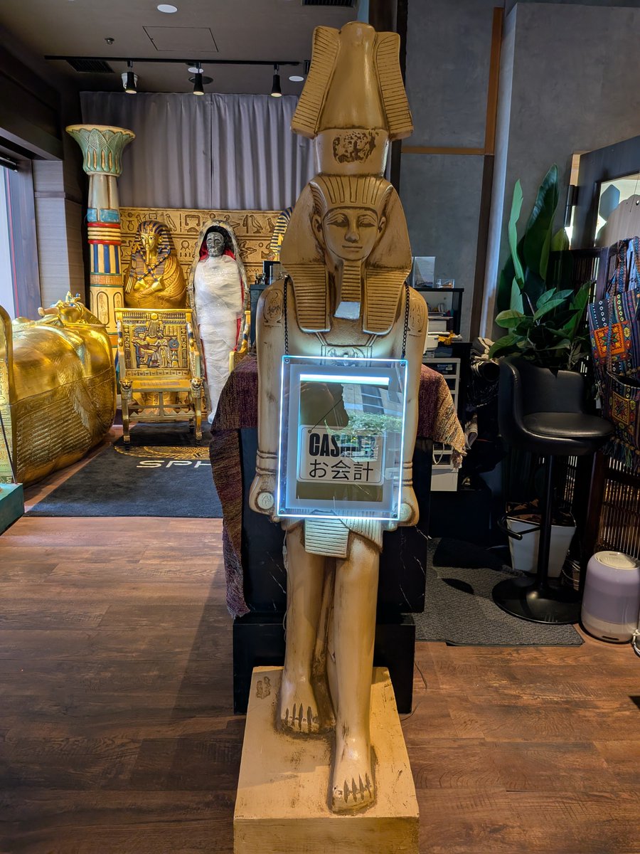 Grand_Pyramid's tweet photo. 店内に一歩入れば、まるでエジプトにいるかのような雰囲気✨🇪🇬 本場エジプトのインテリアでカイロの魅力を東京で体験できます。
#EgyptianVibes #SphinxTokyo #EgyptInTokyo #AuthenticEgyptian #エジプト気分 #スフィンクス東京 #本場エジプト #異国体験 https://t.co/rKb4WyCWla