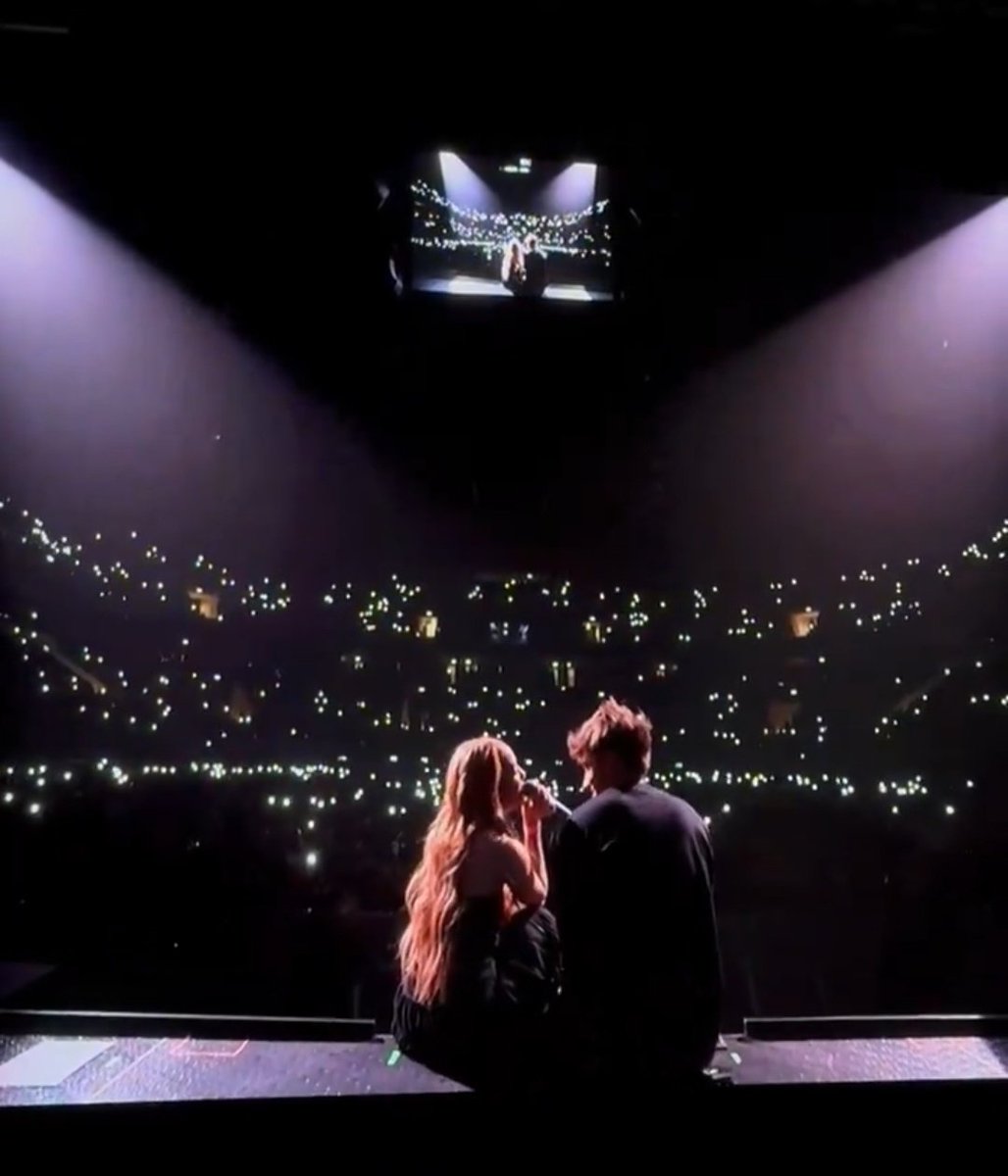 Lulexcasanova's tweet image. Ellos / nosotras 
#margelita #margeliters