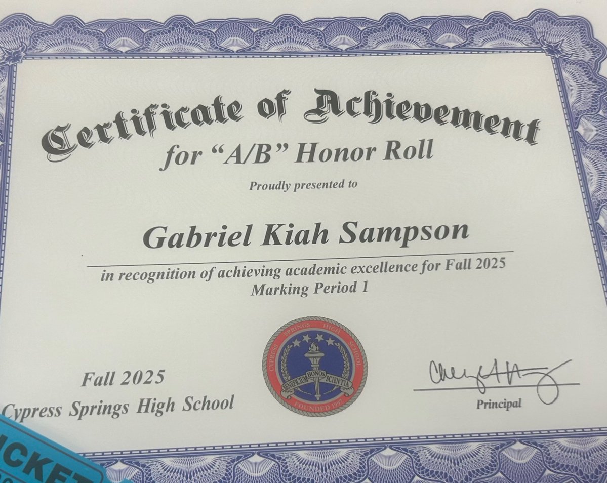 sampsonnn's tweet image. STUDENT comes before ATHLETE starting strong finishing MP1 with an 3.62 GPA and 1160 on my PSAT !!!