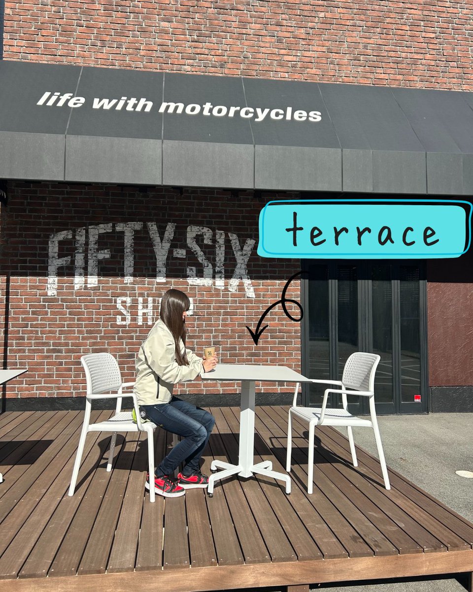 こんにちは🌞 本日18:00まで営業しております🍂 今日は当店の