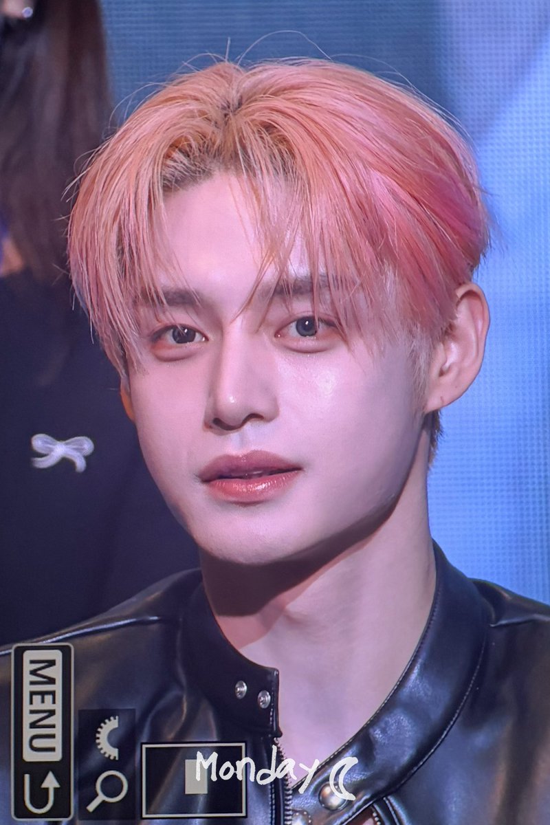 キムジウン 김지웅 チェキ ピンクモリ キムジウン 김지웅 チェキ ピンクモリ 251116 muvve #김지웅