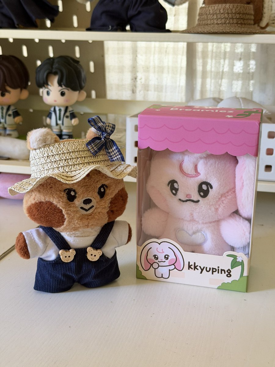 แม่ขา ยัยนี่คัย? 𐔌՞. .՞𐦯