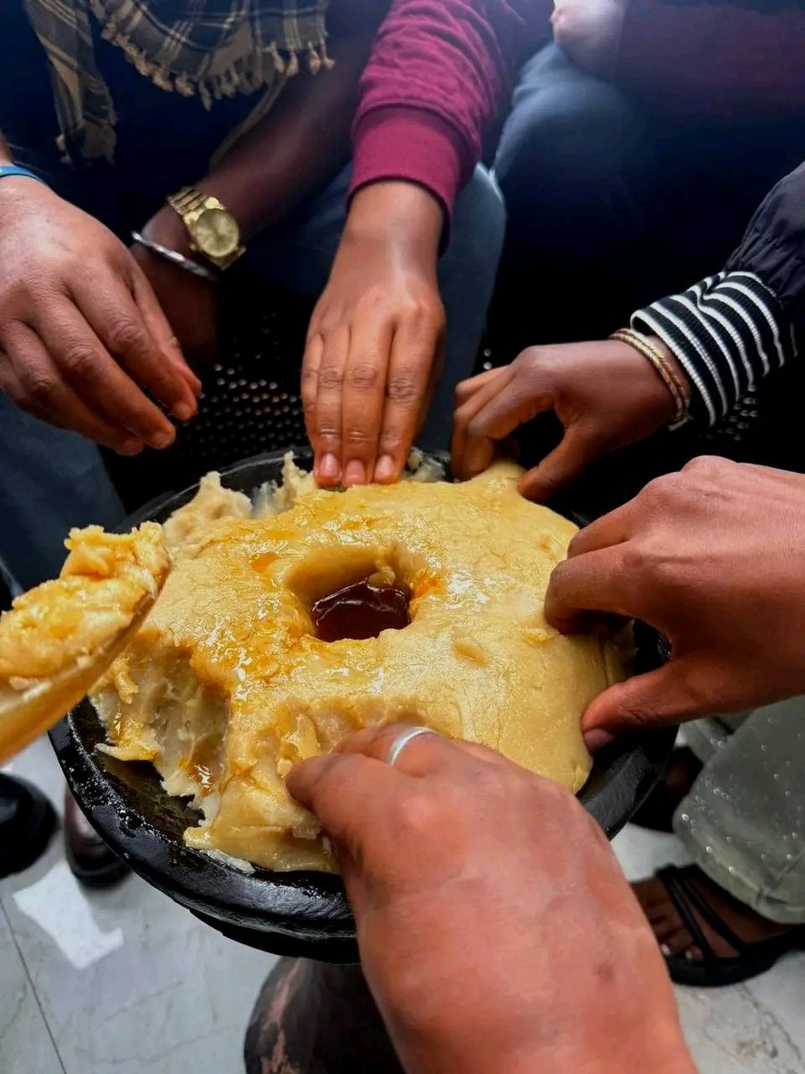 Ayyaantuu tweet media