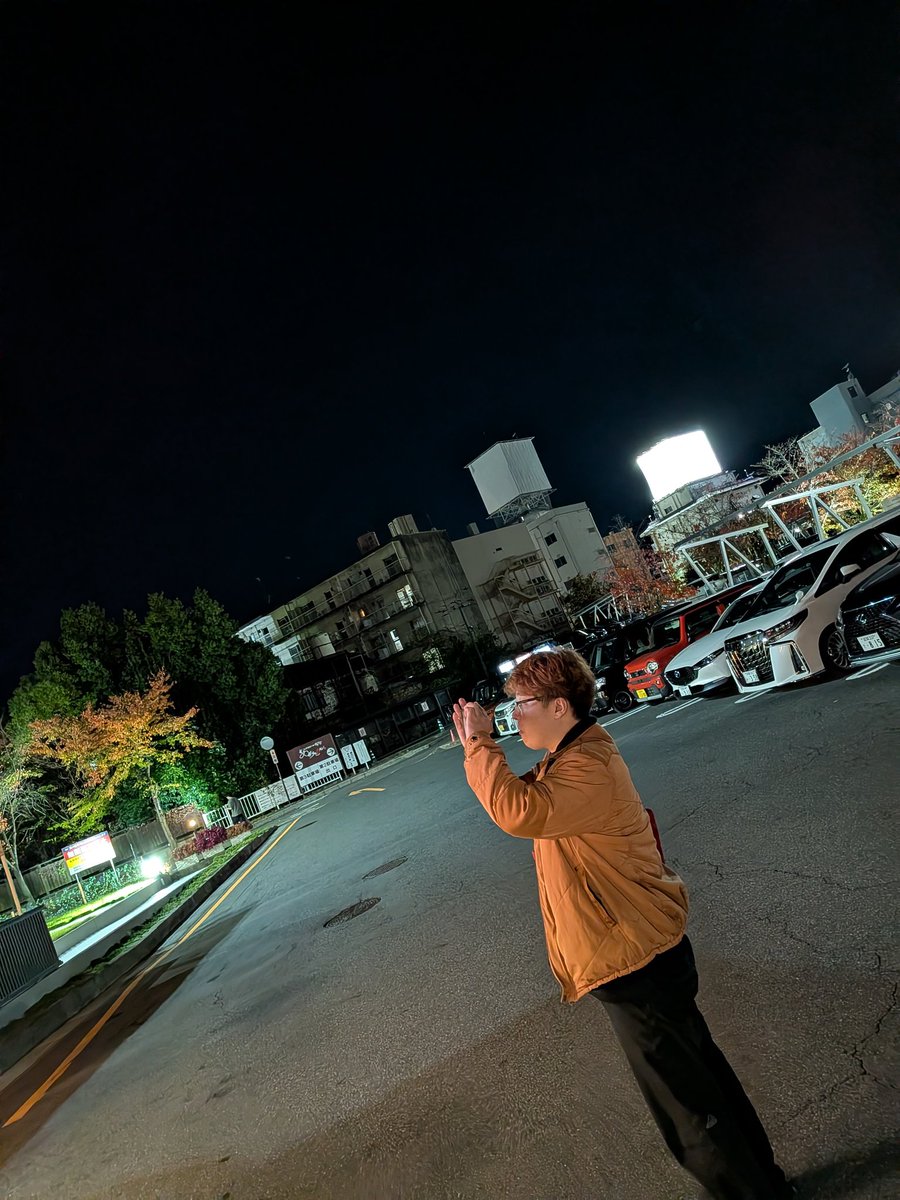 びわこ座　てんまりちゃんイベント終わりに♨️

スパリゾート雄琴　あがりゃんせ
１９時より割引価格🎶

御一緒の方が館内に『天一無くなってる』と😳
食事処で天一出汁鍋はあったよ😊

🈂️室スタッフロウリュで無限熱波っぽい団扇扇ぎ🔥めちゃ熱かったでぇ🔥
バレル🈂️室でもロウリュタイミング
満喫♨️