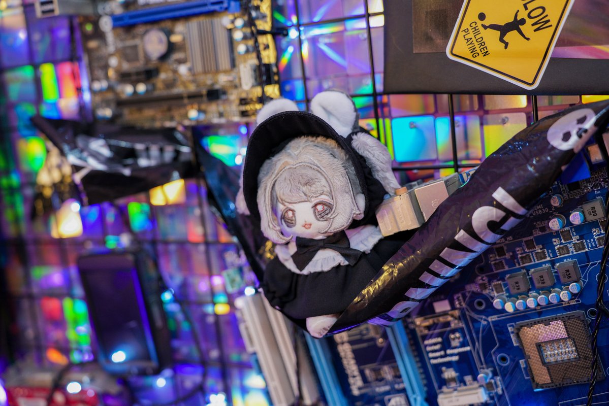 on_318's tweet image. 