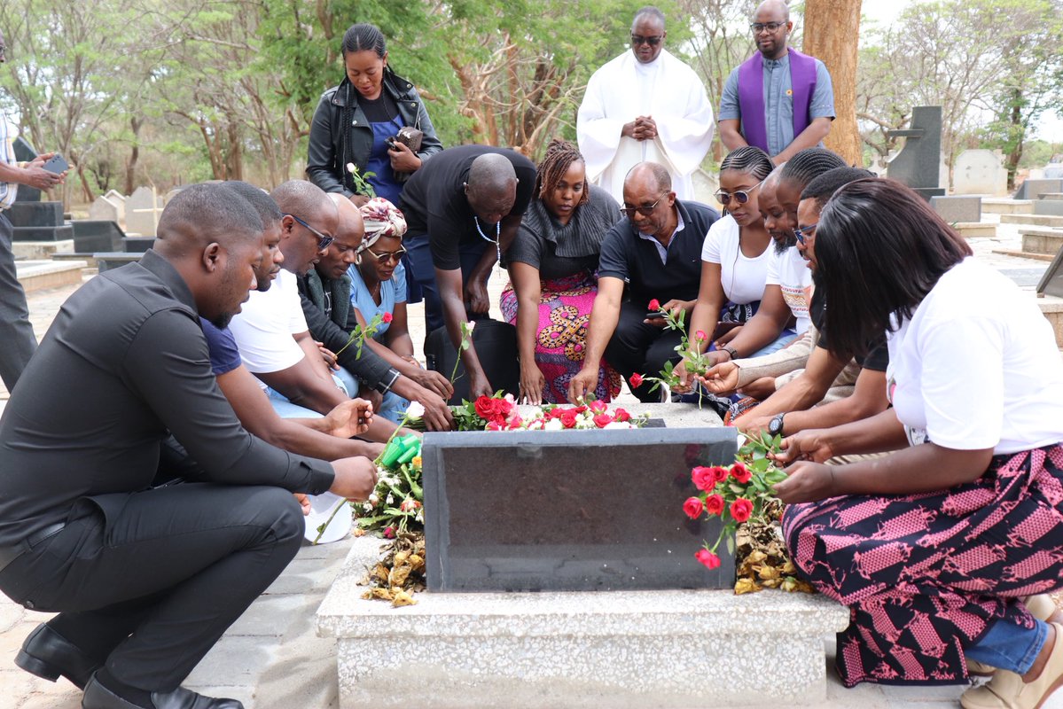 JctrOrg's tweet image. On Friday, we gathered to honour the life of our late Executive Director, Fr. Alex Muyebe, S.J.

The memorial service and a shared potluck meal captured the spirit of unity and service he championed.

His legacy continues to guide our mission.

Read more: jctr.org.zm/en/jctr-holds-…