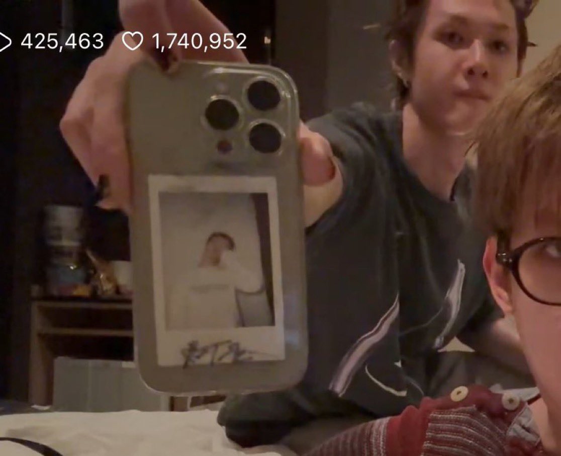 bleachmyIife's tweet image. my self-loving king, martin edwards